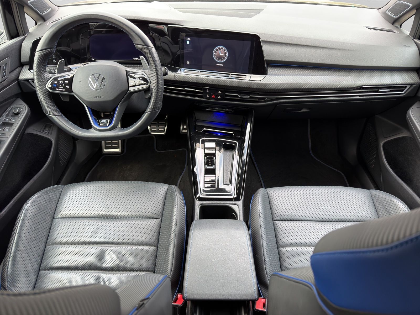 Volkswagen Golf Variant R LEDER LM19 HuD H/K