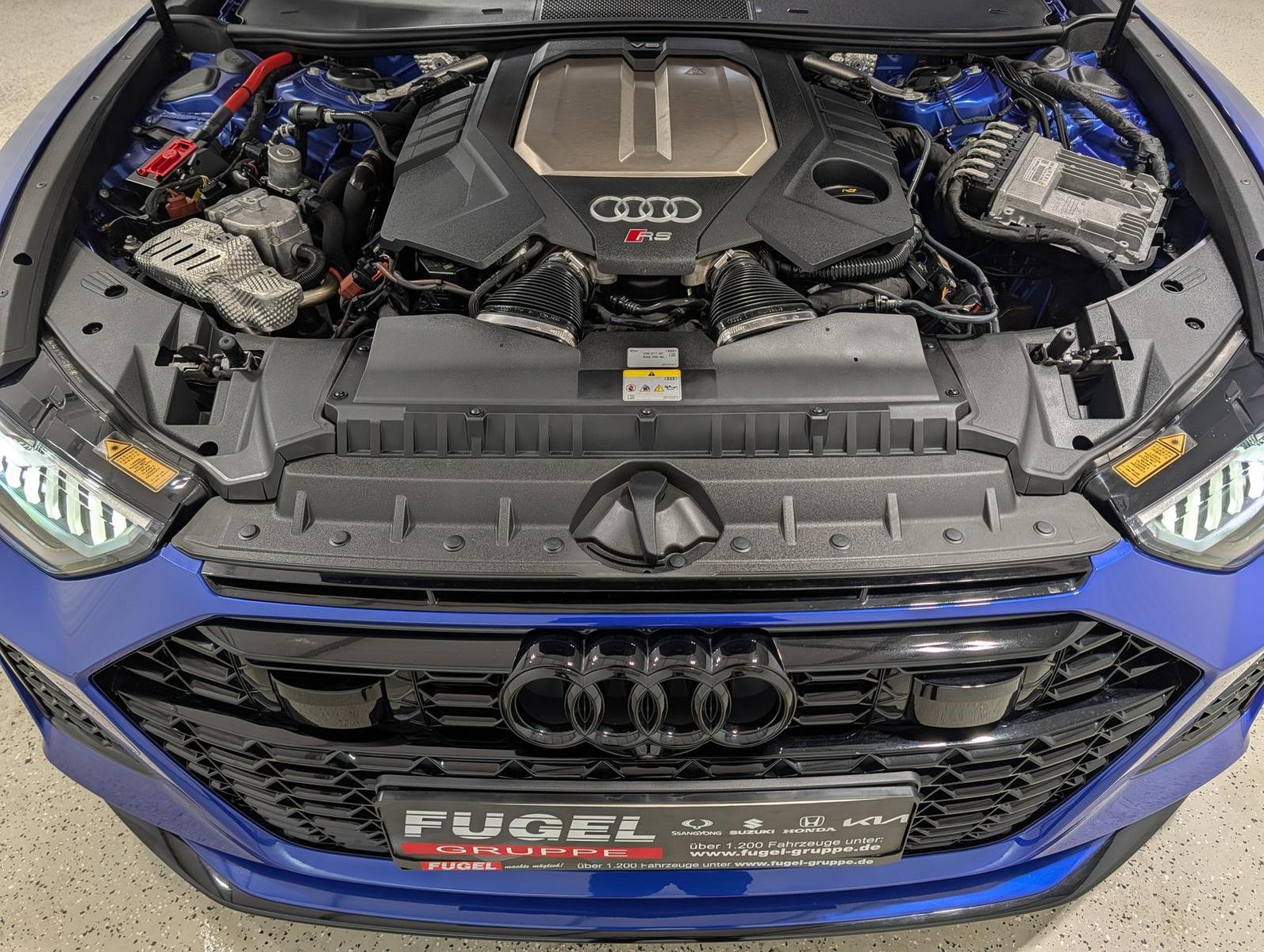 Audi RS6 Avant 4.0 TFSI quattro Standhzg.|HuD|B&O|AHZ