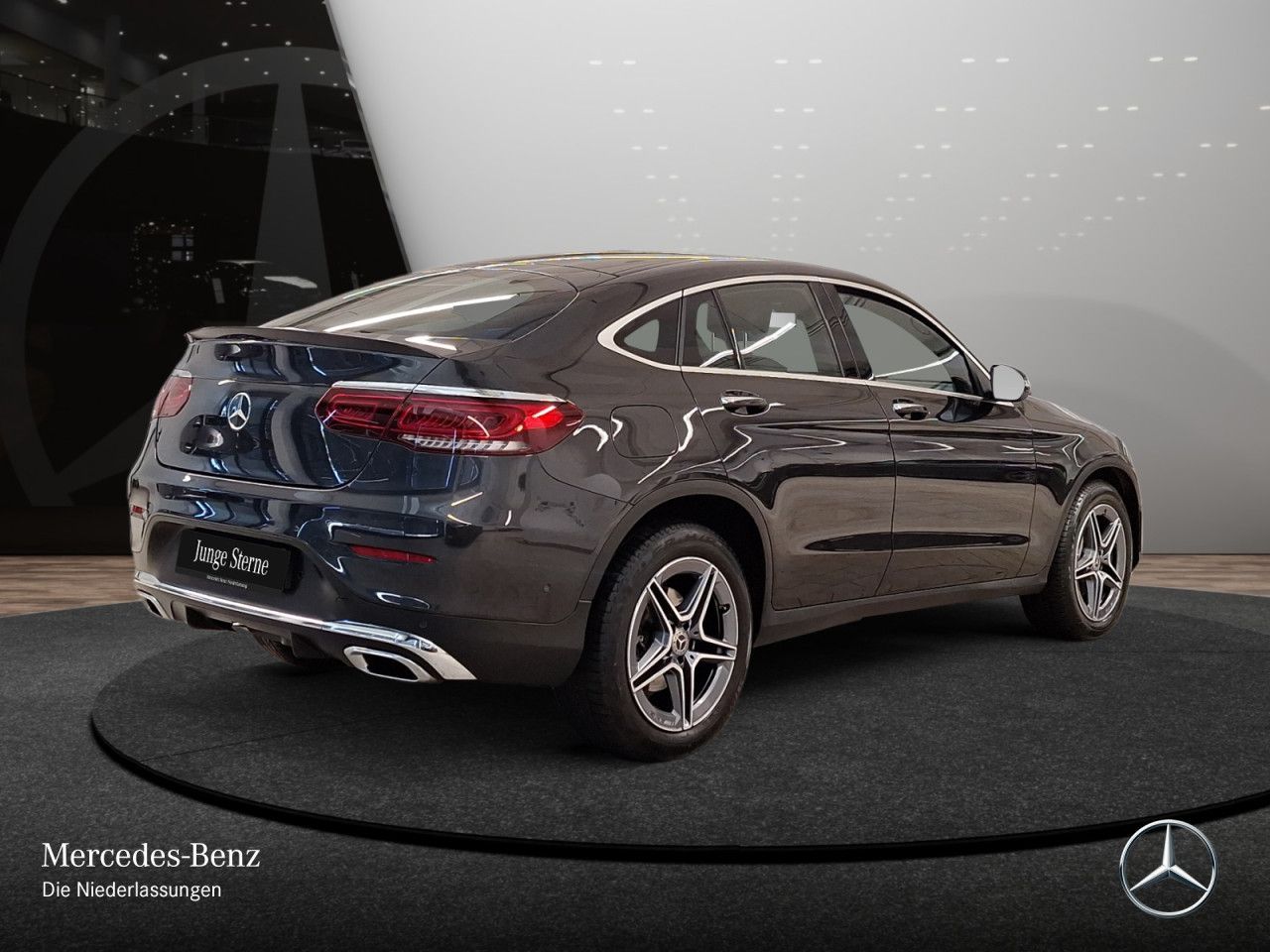 Mercedes-Benz GLC400d 4M Cp AMG/Dist/MultiSi/LED/AHK/Sound/HUD