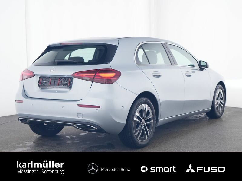 Mercedes-Benz A 180 - Samsaru's Car Outlet
