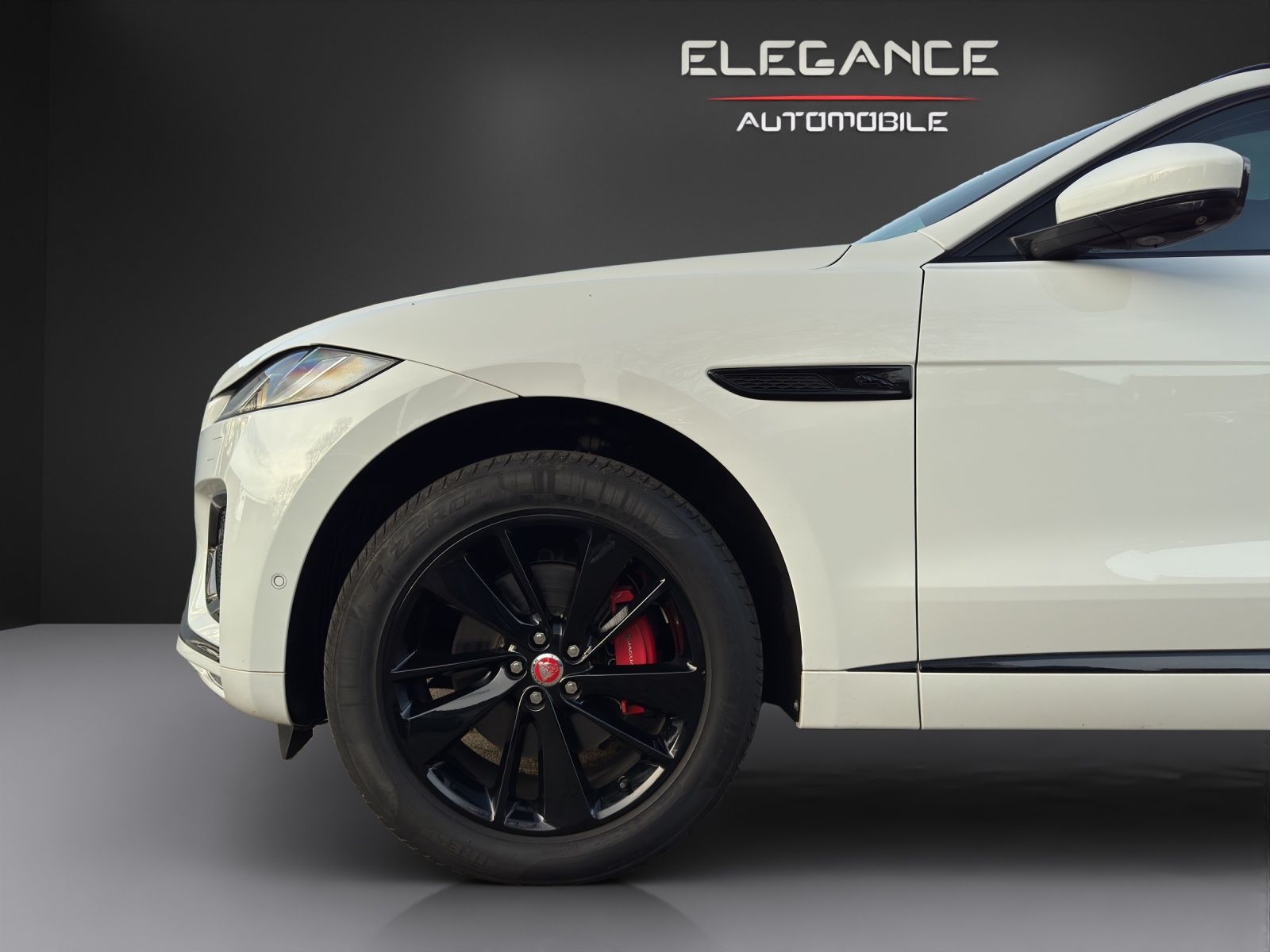 Jaguar F-Pace R-Dynamic SE AWD*Black Pack*Panorama*ACC