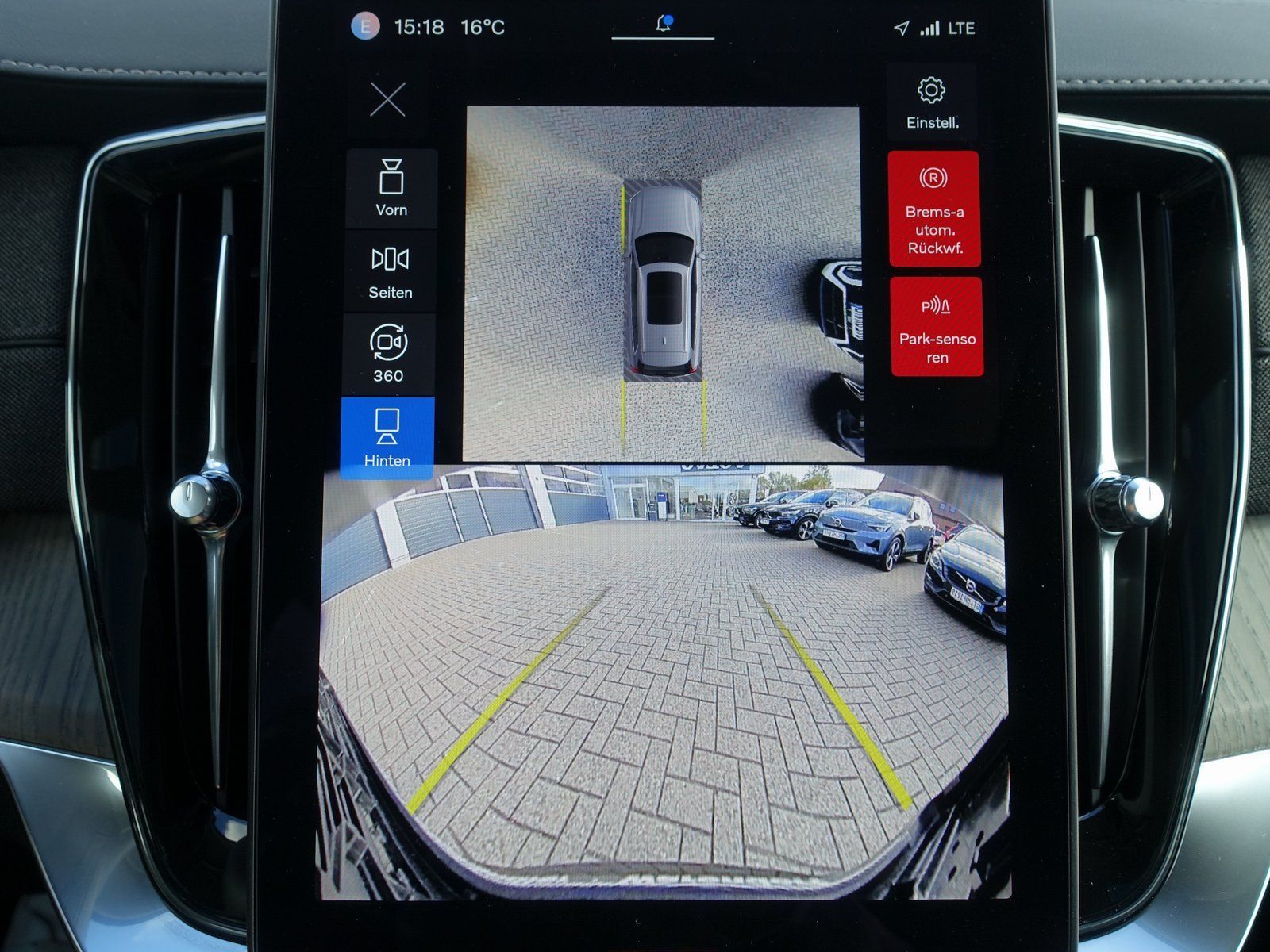 Volvo XC90 Plus Dark T8 AWD Plug-in Hybrid B&W/HUD