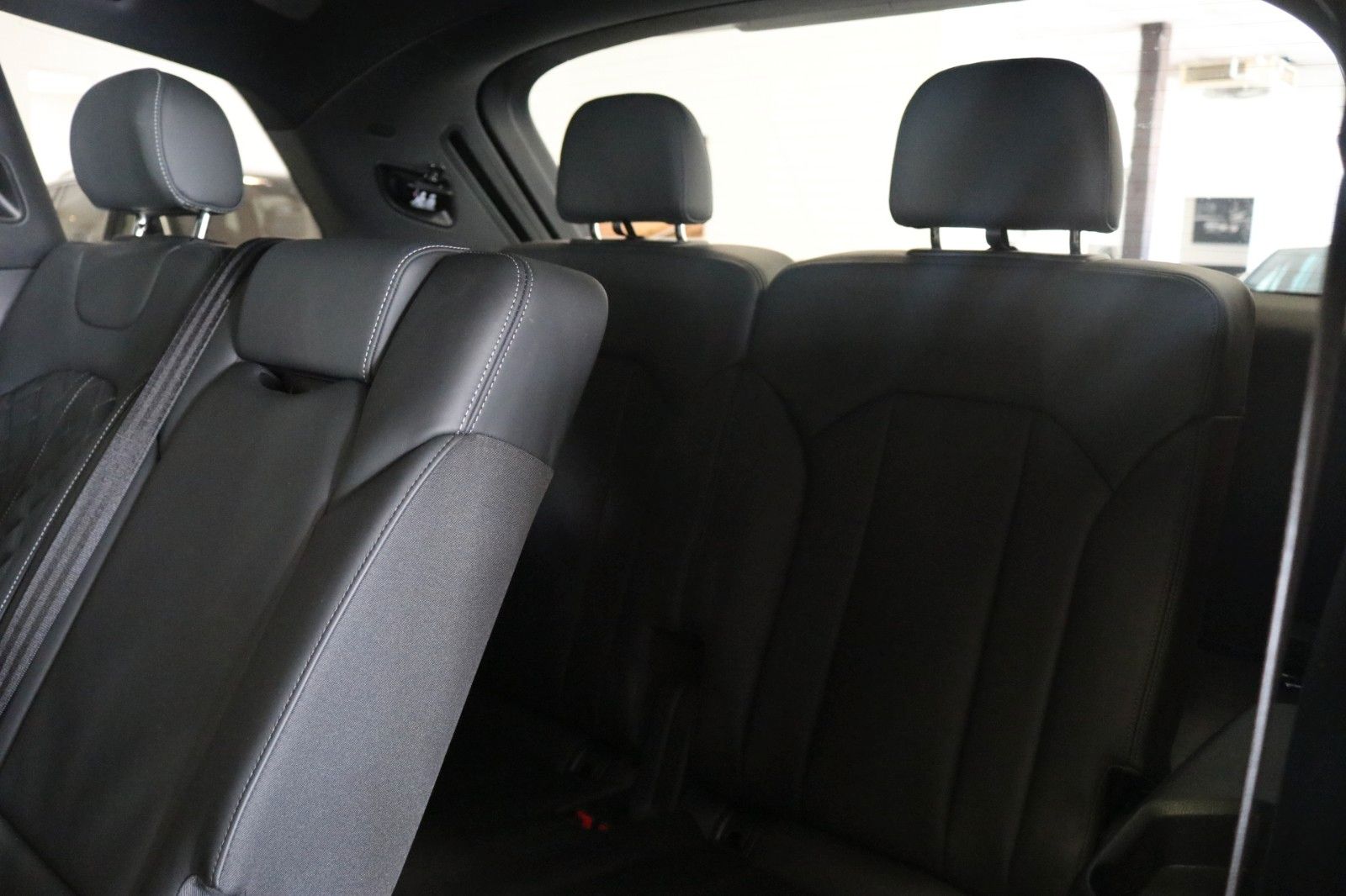 Audi Q7 50 TDI competition plus Laser HUD 7-Sitzer