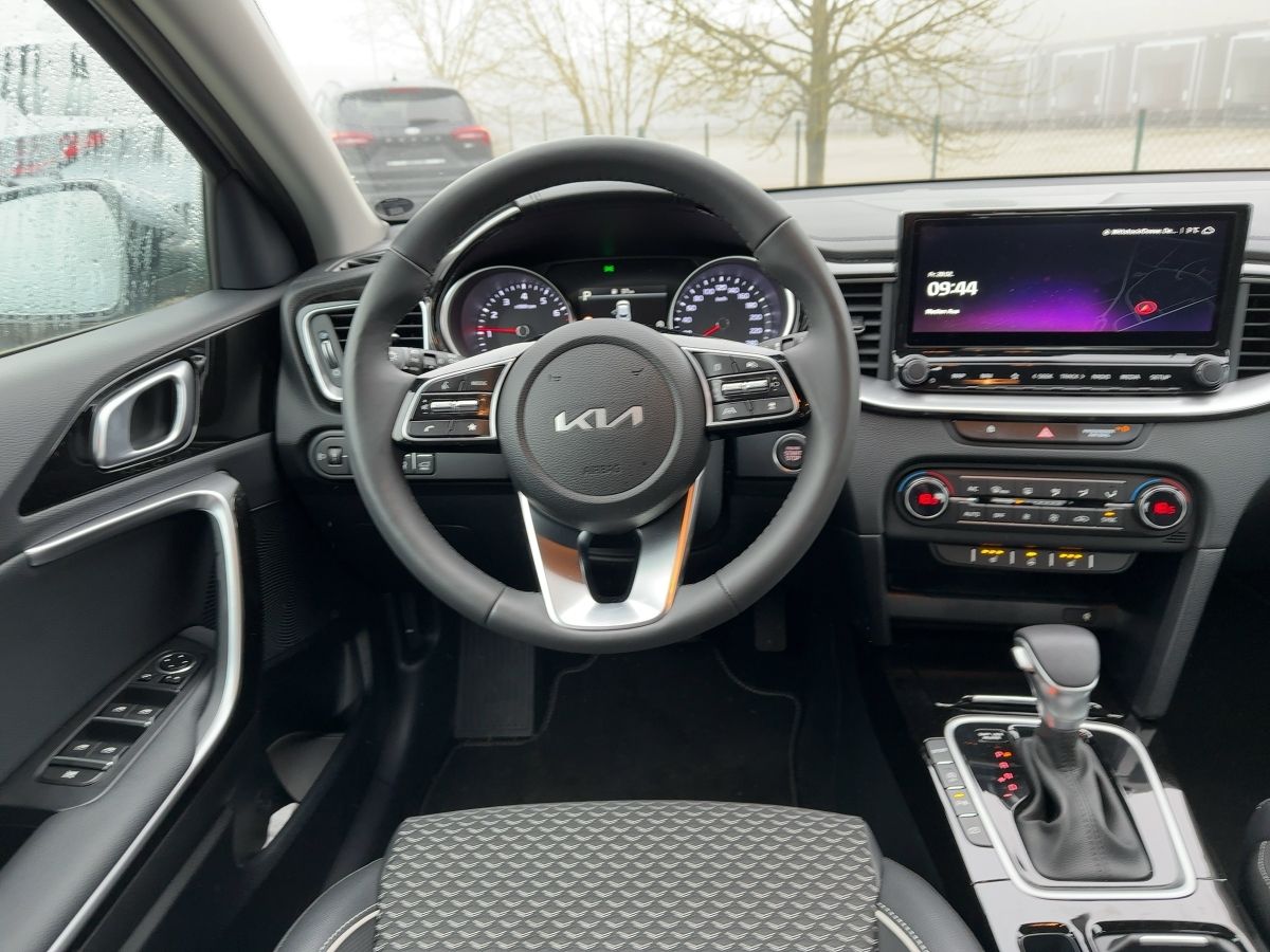 Kia XCEED 1.5T Spirit - Samsaru's Car Outlet