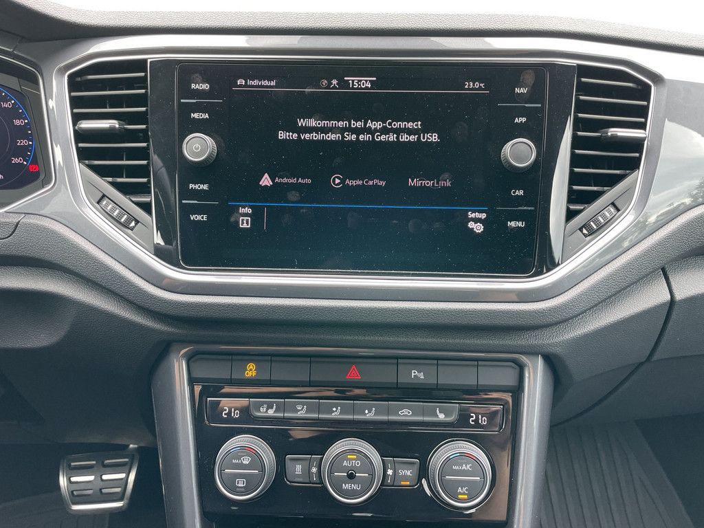 Volkswagen T-Roc 2.0 TSI SPORT 4MOTION - Samsaru's Car Outlet