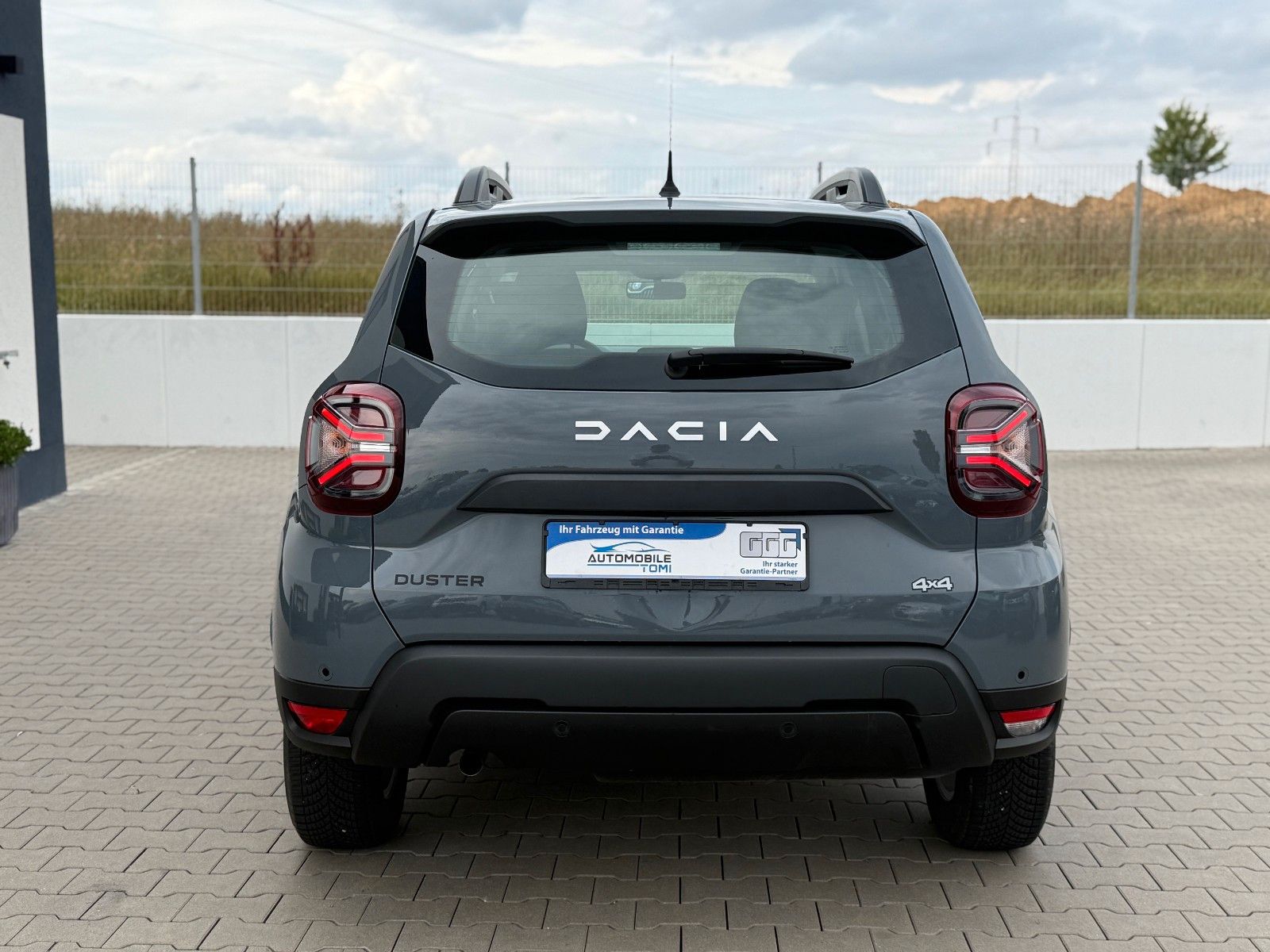 Dacia Duster II Expression 4WD - Samsaru's Car Outlet