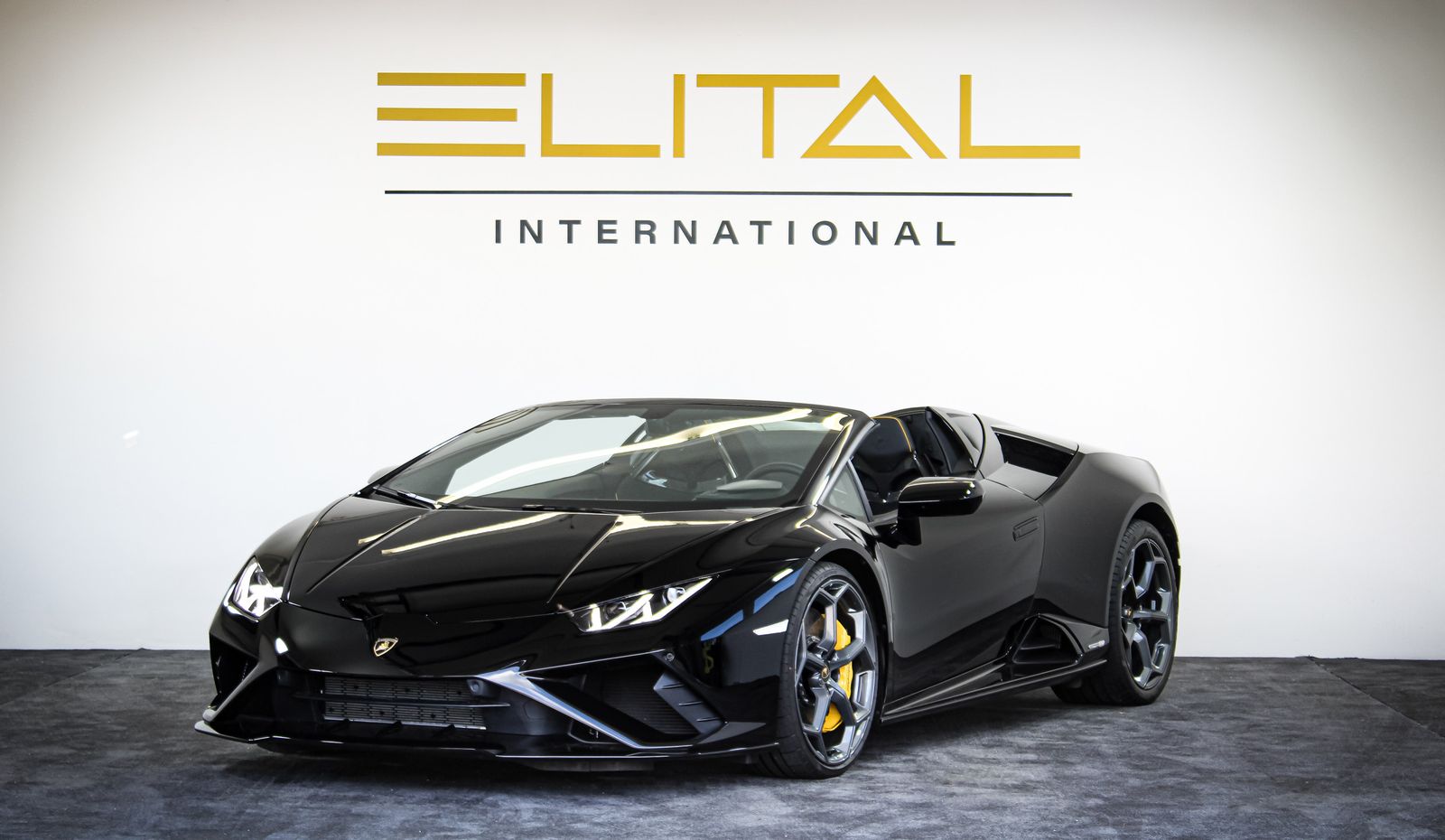 Lamborghini Huracán EVO Spyder - Samsaru's Car Outlet