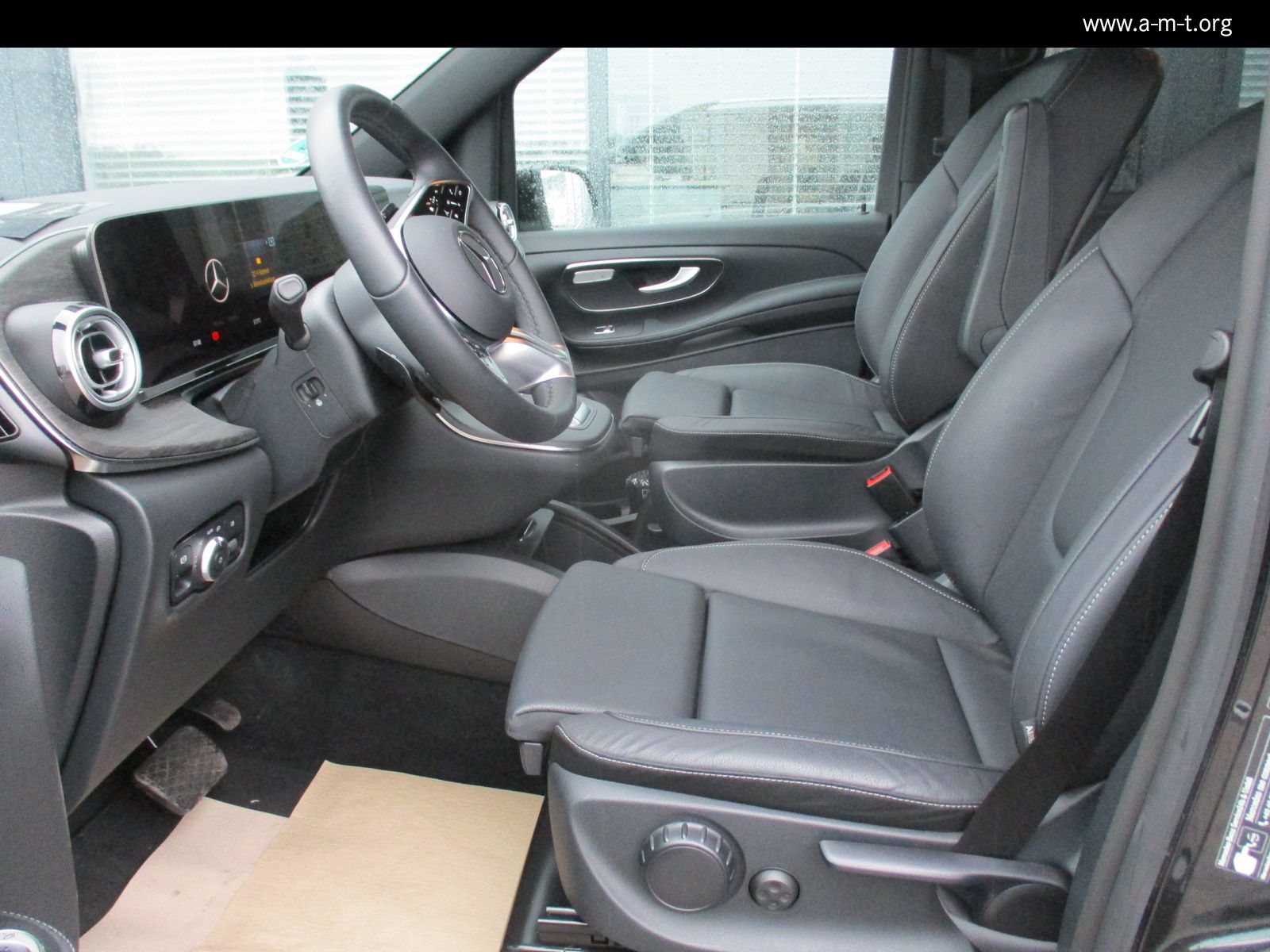 Mercedes-Benz V 300 d Avantg lang - Samsaru's Car Outlet