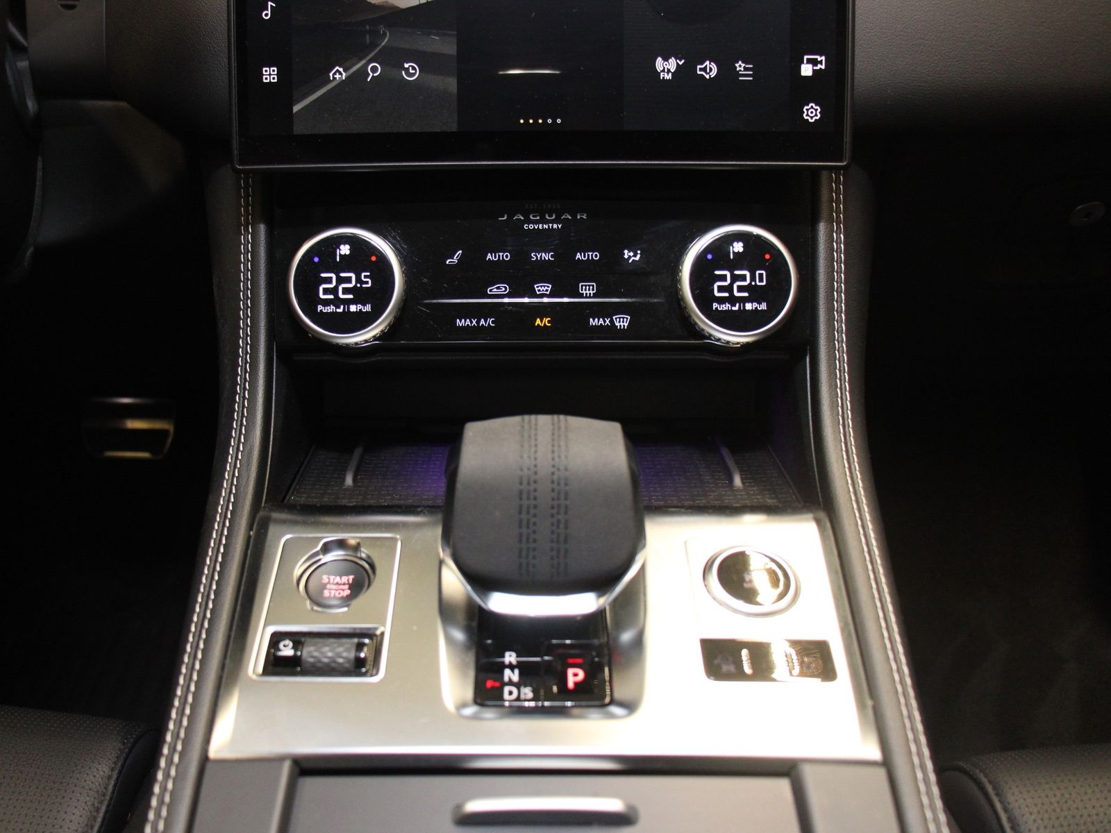 Jaguar F-Pace D300 AWD R-Dynamic SE inkl. Winterkomplet