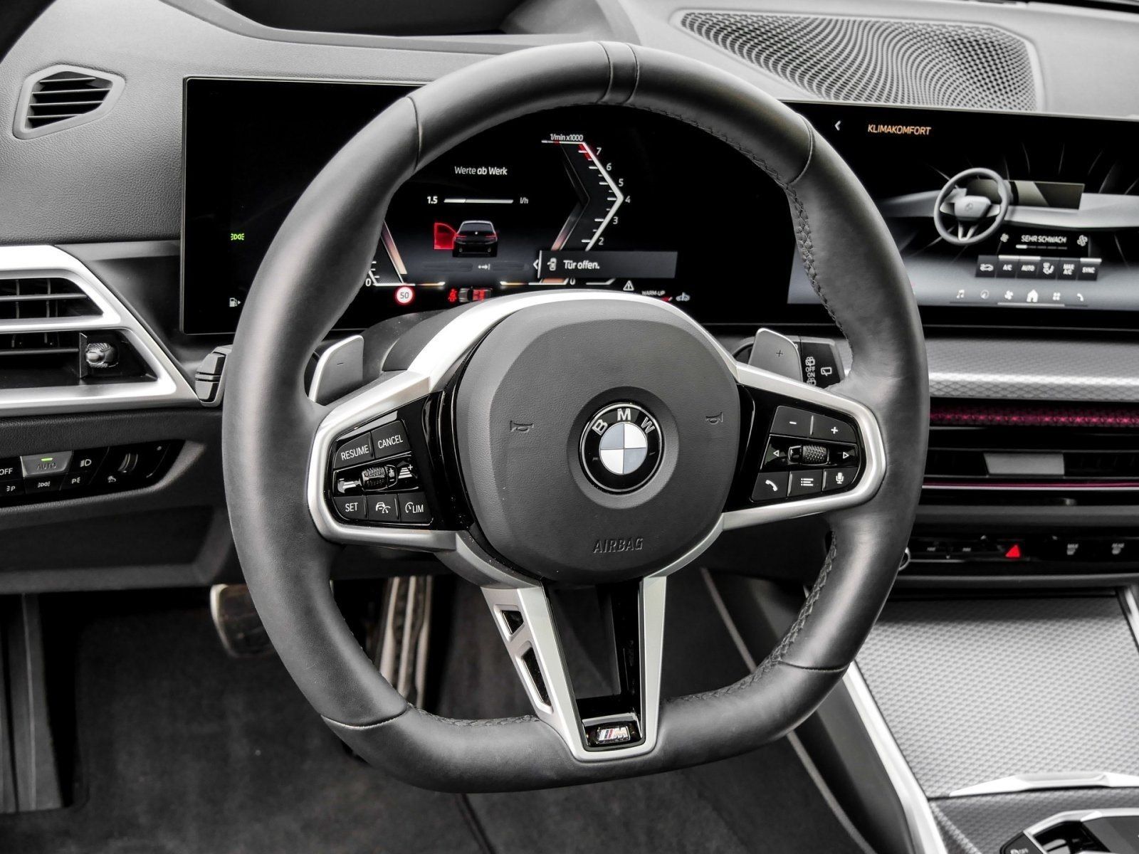 BMW 320i M Sport HuD RFK Pano AHK LED