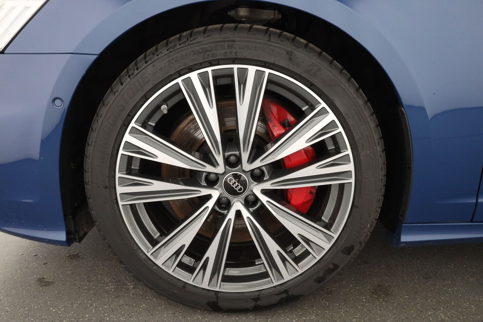 Audi A6 Avant 55 TFSI e quattro S tronic S line AHK