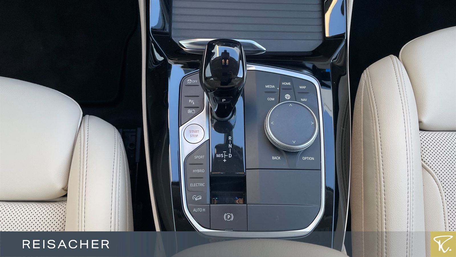 BMW X3 xDrive 30e LCPro.HuD,RFK,Laser,Pano