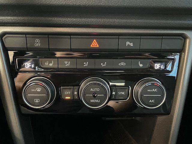 Volkswagen T-ROC Style - Samsaru's Car Outlet