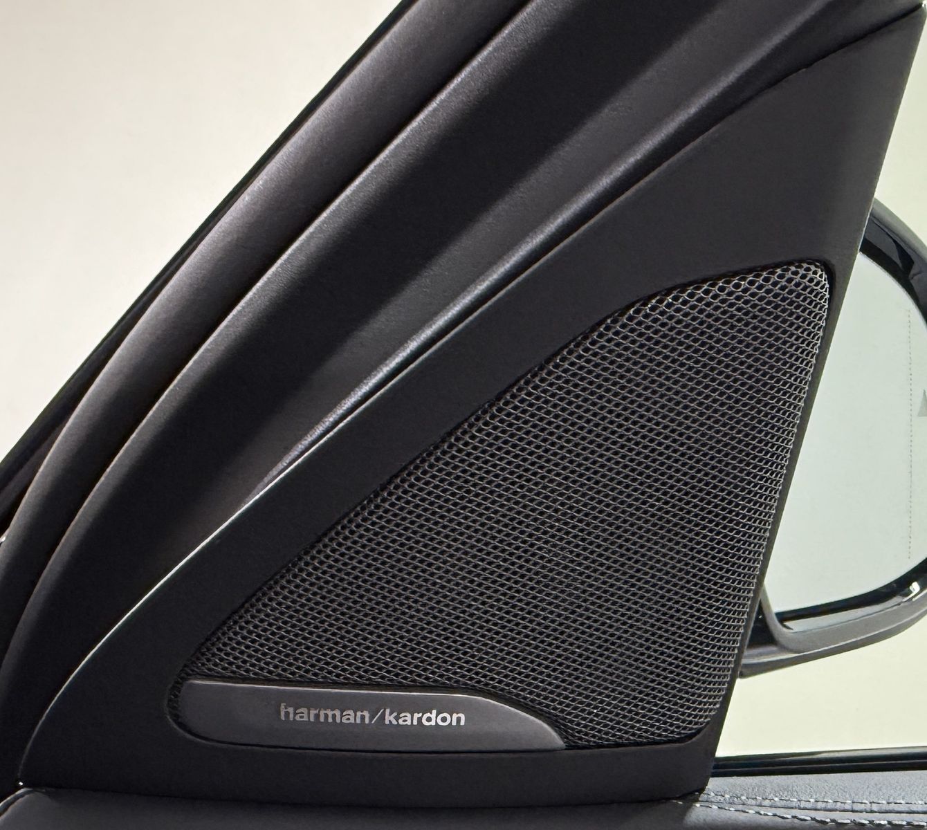 BMW X6 xDrive40d M Sportpaket Standhzg AHK Luft ACC