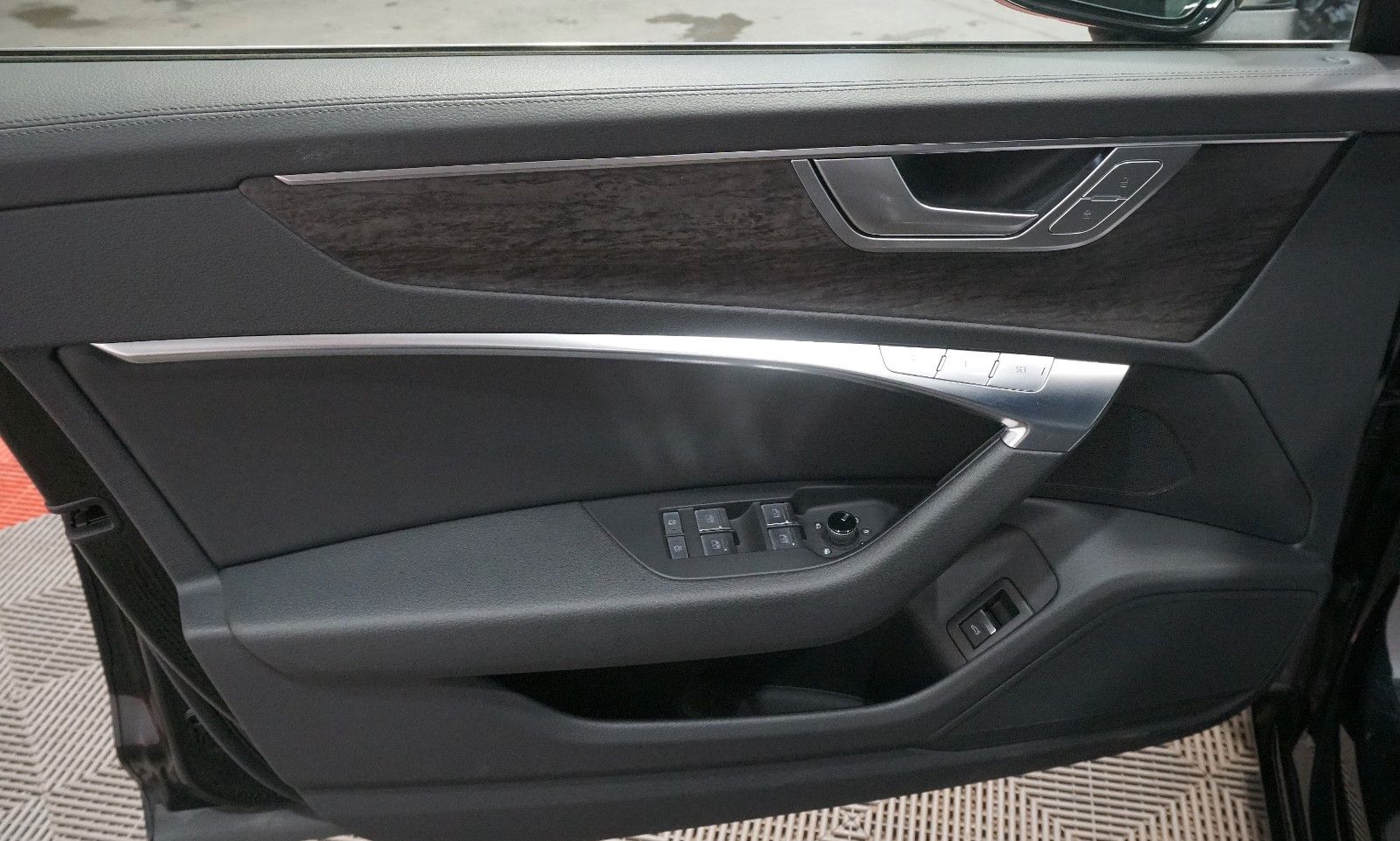 Audi A6 Avant 40 TDI quattro - Samsaru's Car Outlet