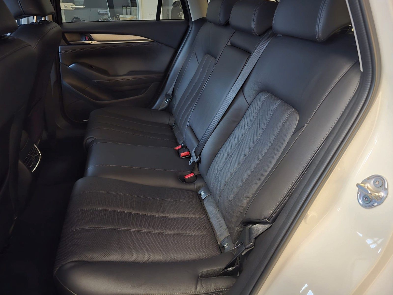 Mazda 6 Kombi Exclusive-Line *HUD*BOSE*SB*LEDER*360°