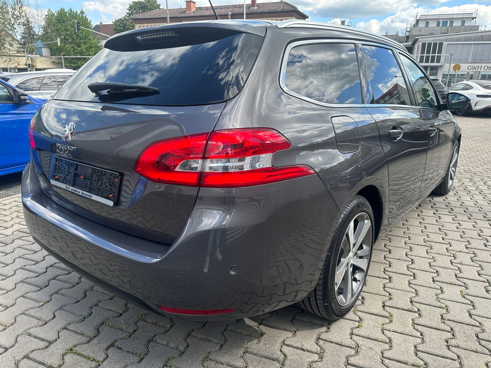 Peugeot 308 SW Allure - Samsaru's Car Outlet