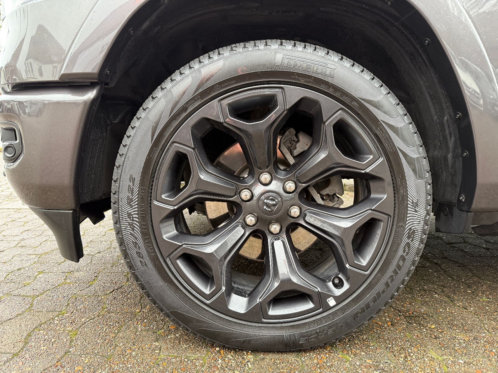 Dodge RAM Crew Cab LARAMIE NIGHT 22"/SPORTABGAS/360°