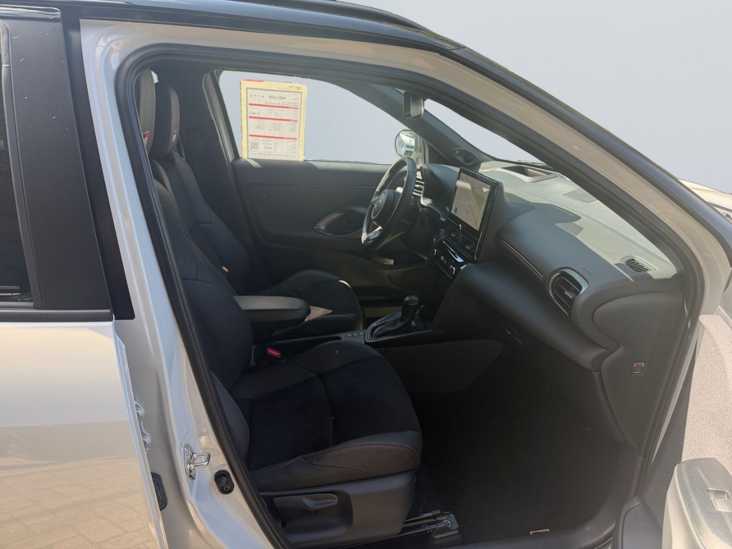 Toyota Yaris Cross Hybrid 1.5 GR Sport *Matrix*HUD*JBL*