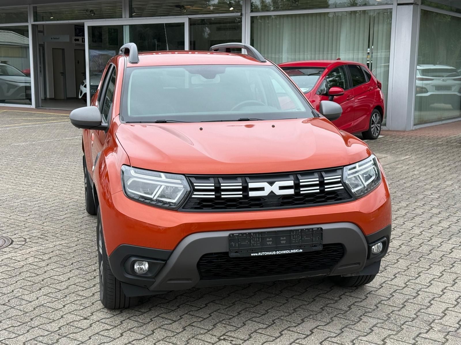 Dacia Duster 1.3 TCE - Samsaru's Car Outlet