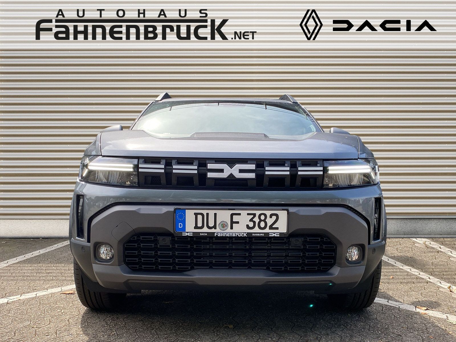 Dacia Duster Journey HYBRID 140 - Samsaru's Car Outlet