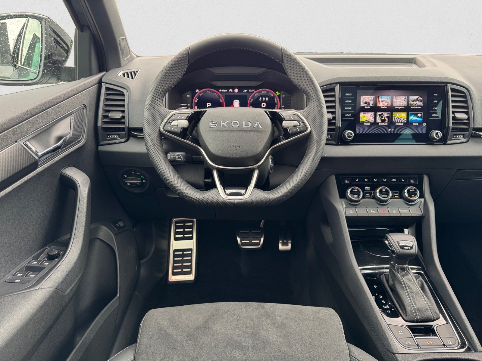 Skoda Karoq Sportline 4x4 TSI DSG|5-JGARANTIE|PANO|AHK