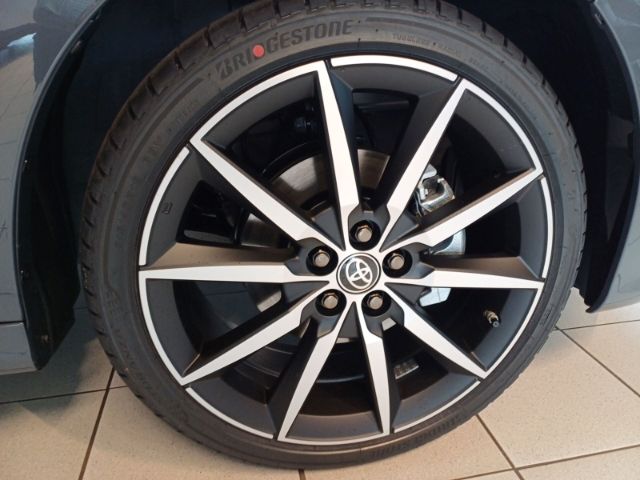 Toyota Yaris GR Sport 1.5 Dual-VVT-iE EU6e Hybrid *Safe