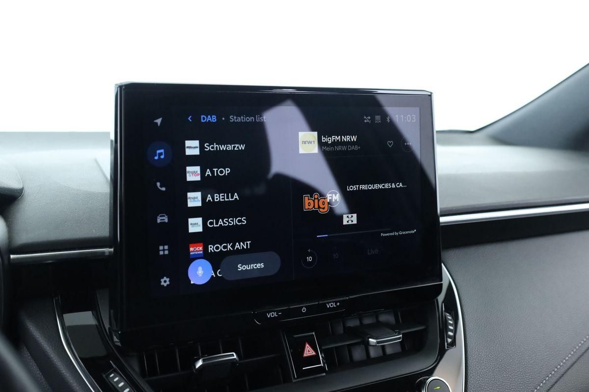 Toyota Corolla Touring Sports 2.0 CVT Team D Navi Kam