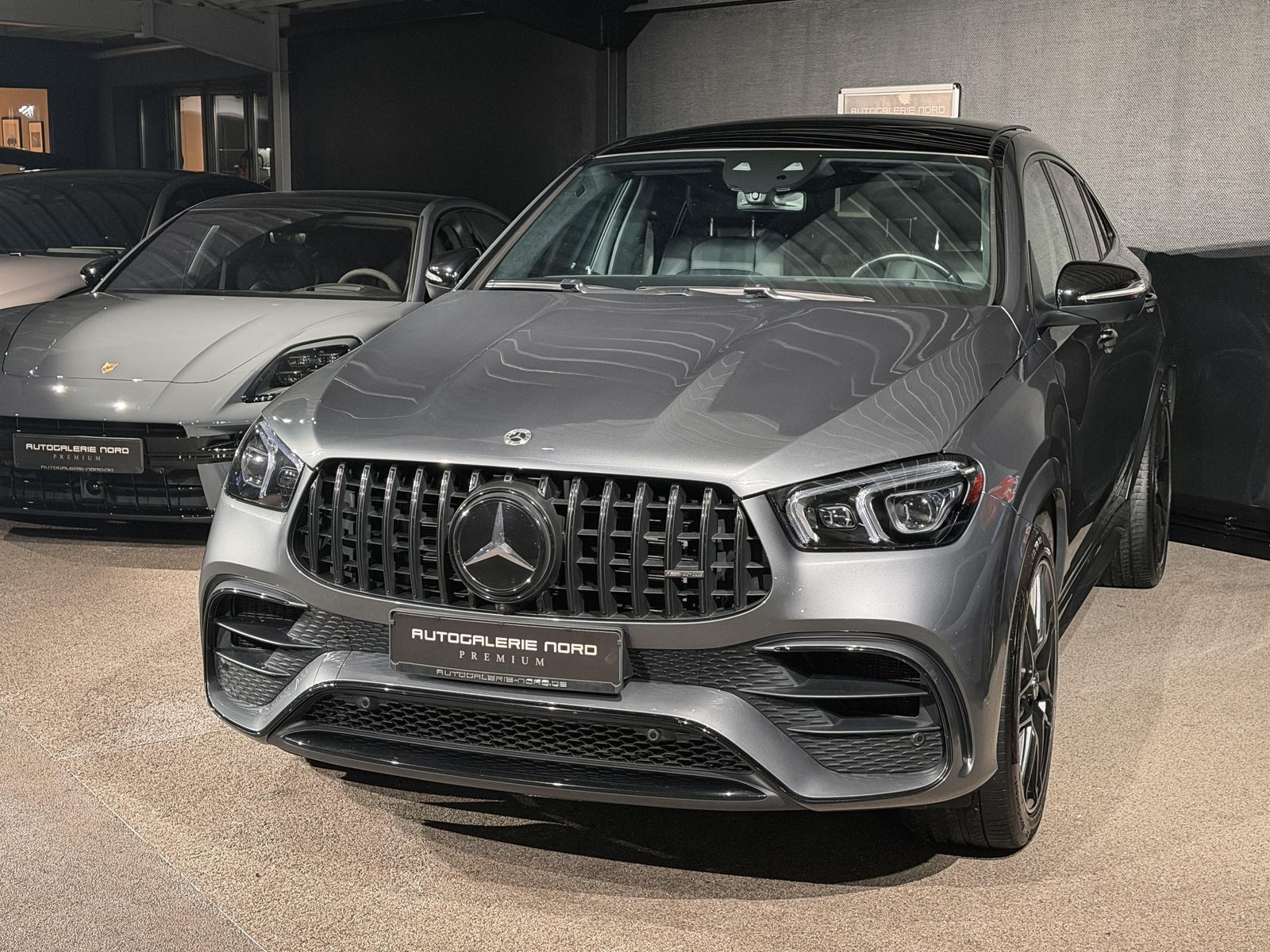 Mercedes-Benz GLE 63 AMG S 4M+ Coupe+ Pano+ Head-Up+ Carbon