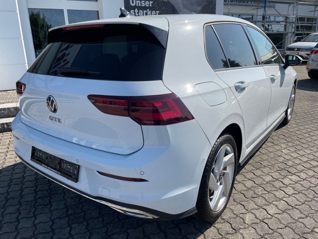 Volkswagen Golf VIII GTE 1.4 eHybrid DSG - Samsaru's Car Outlet