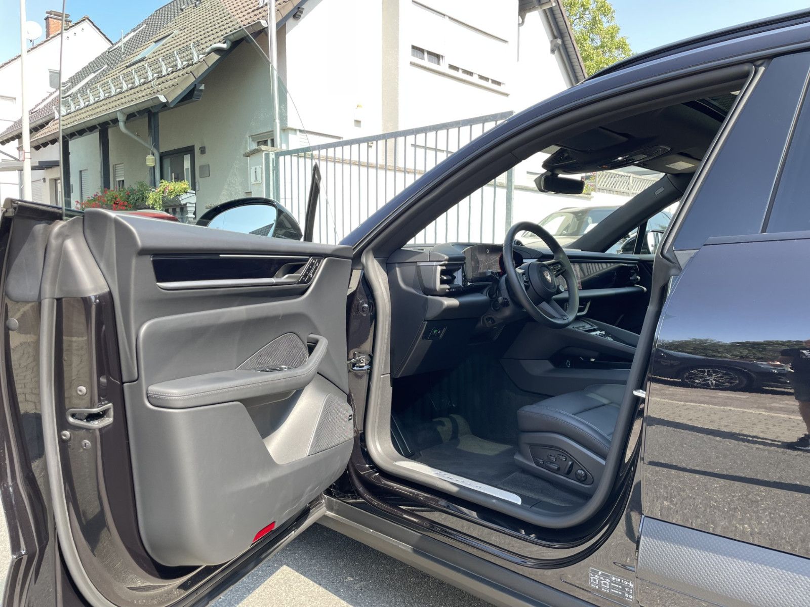 Porsche Macan 4 |ACC|22"|Pano|3.Disp|SportChro|PASM|360°