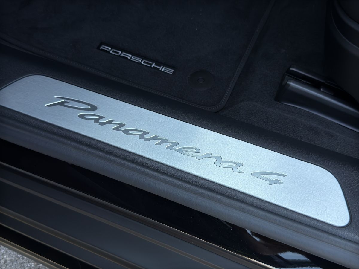 Porsche Panamera 4 E-Hybrid | Panorama | Sportabgas |
