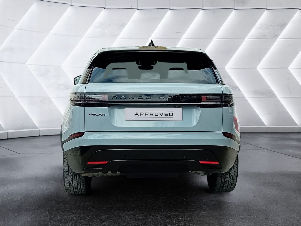 Range Rover Velar 2.0D I4 150kW Dynamic SE 4WD - Samsaru's Car Outlet