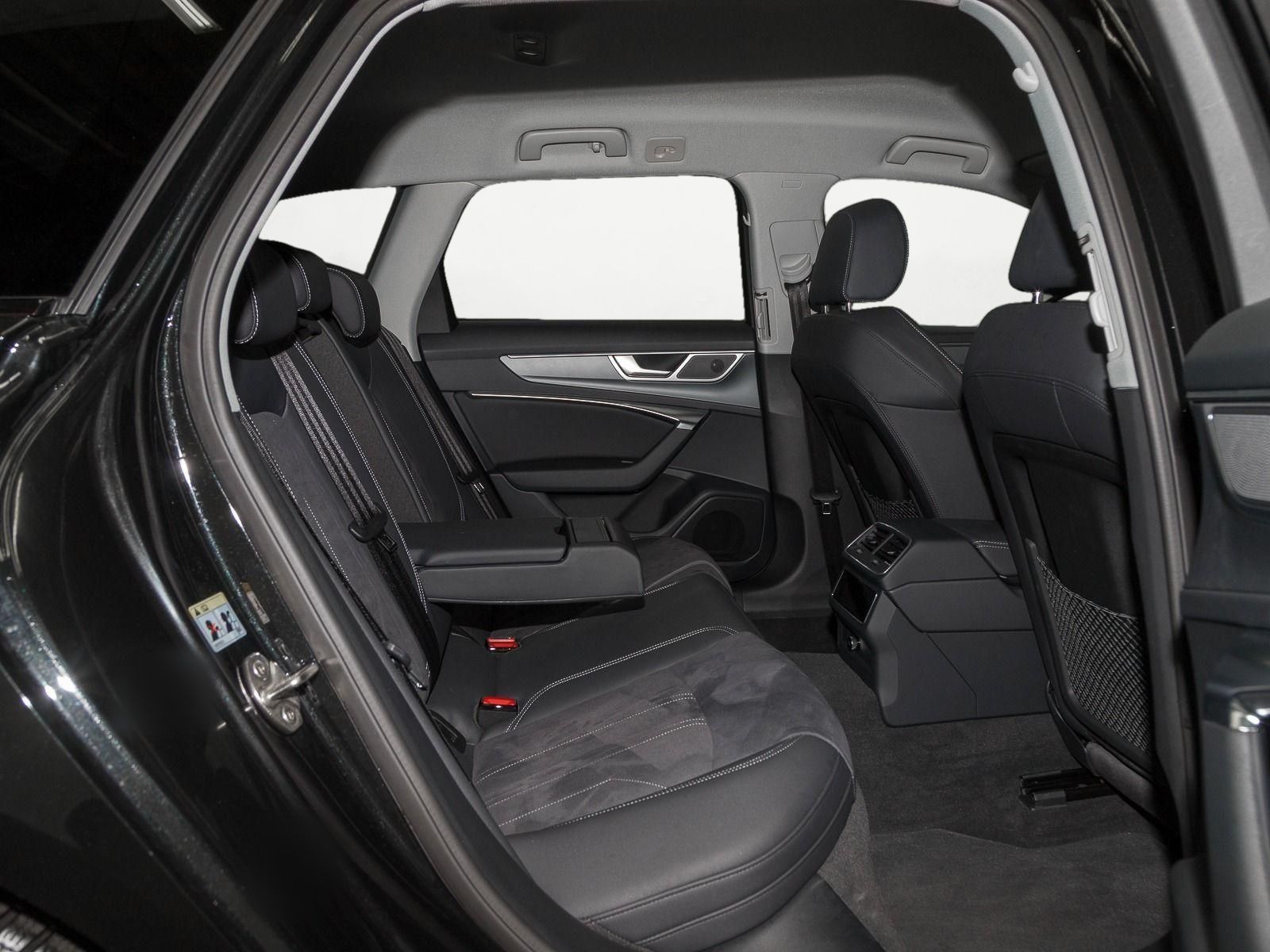 Audi A6 Avant 40 TDI Q S LINE - Samsaru's Car Outlet