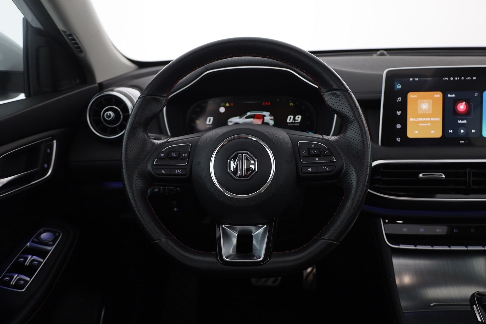MG HS 1.5 T-GDI Luxury Aut. LED Navi Pano 360°