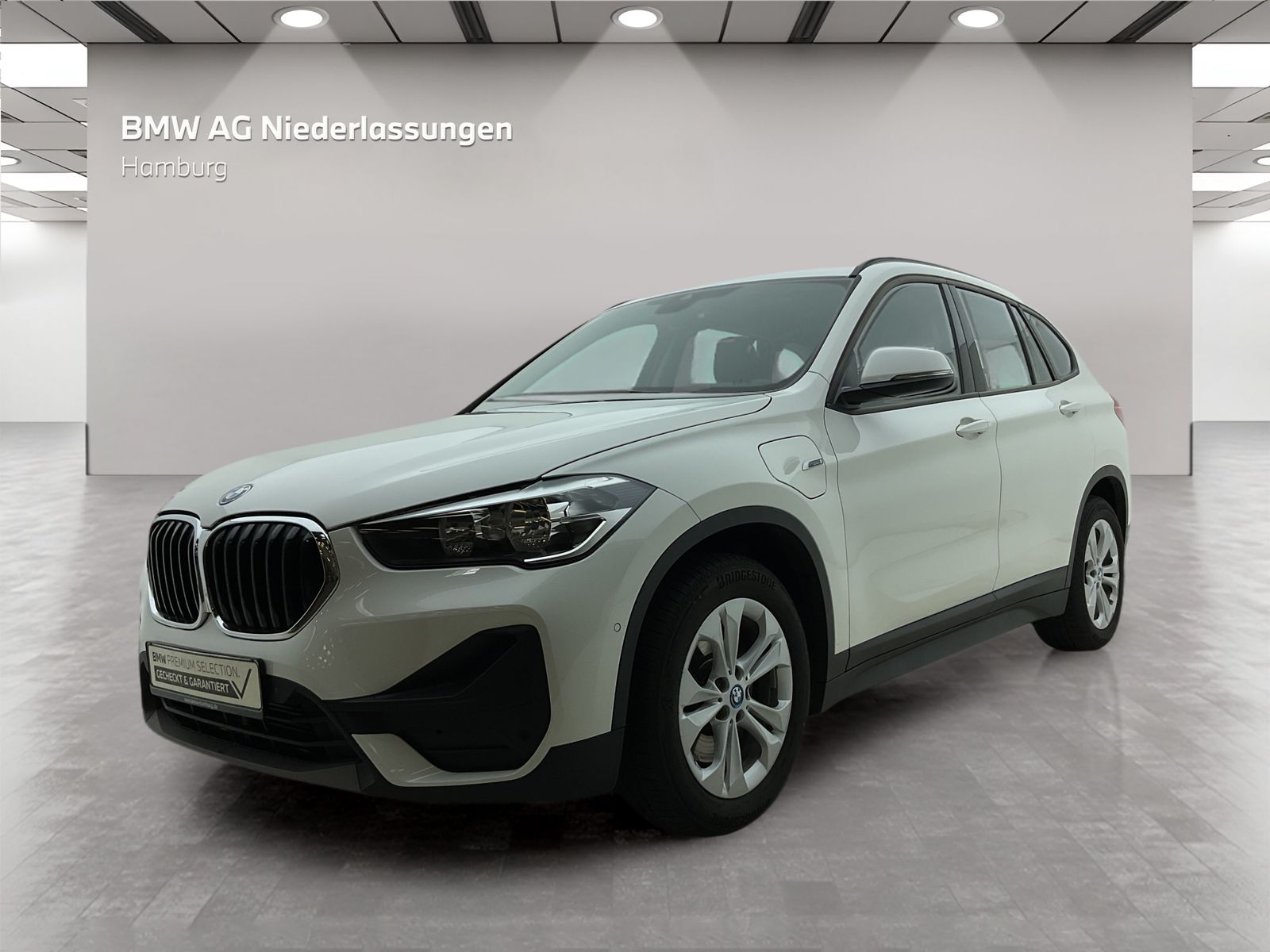 BMW X1 xDrive25e - Samsaru's Car Outlet