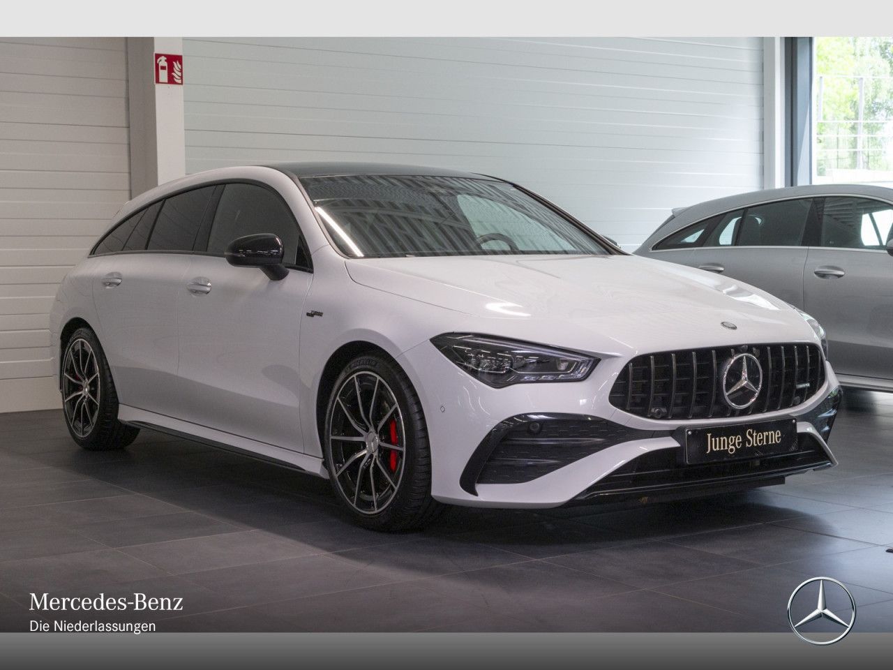 Mercedes-Benz CLA 35 4M SB AMG - Samsaru's Car Outlet