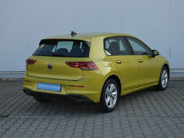 Volkswagen Golf VIII 2.0 TDI DSG - Samsaru's Car Outlet