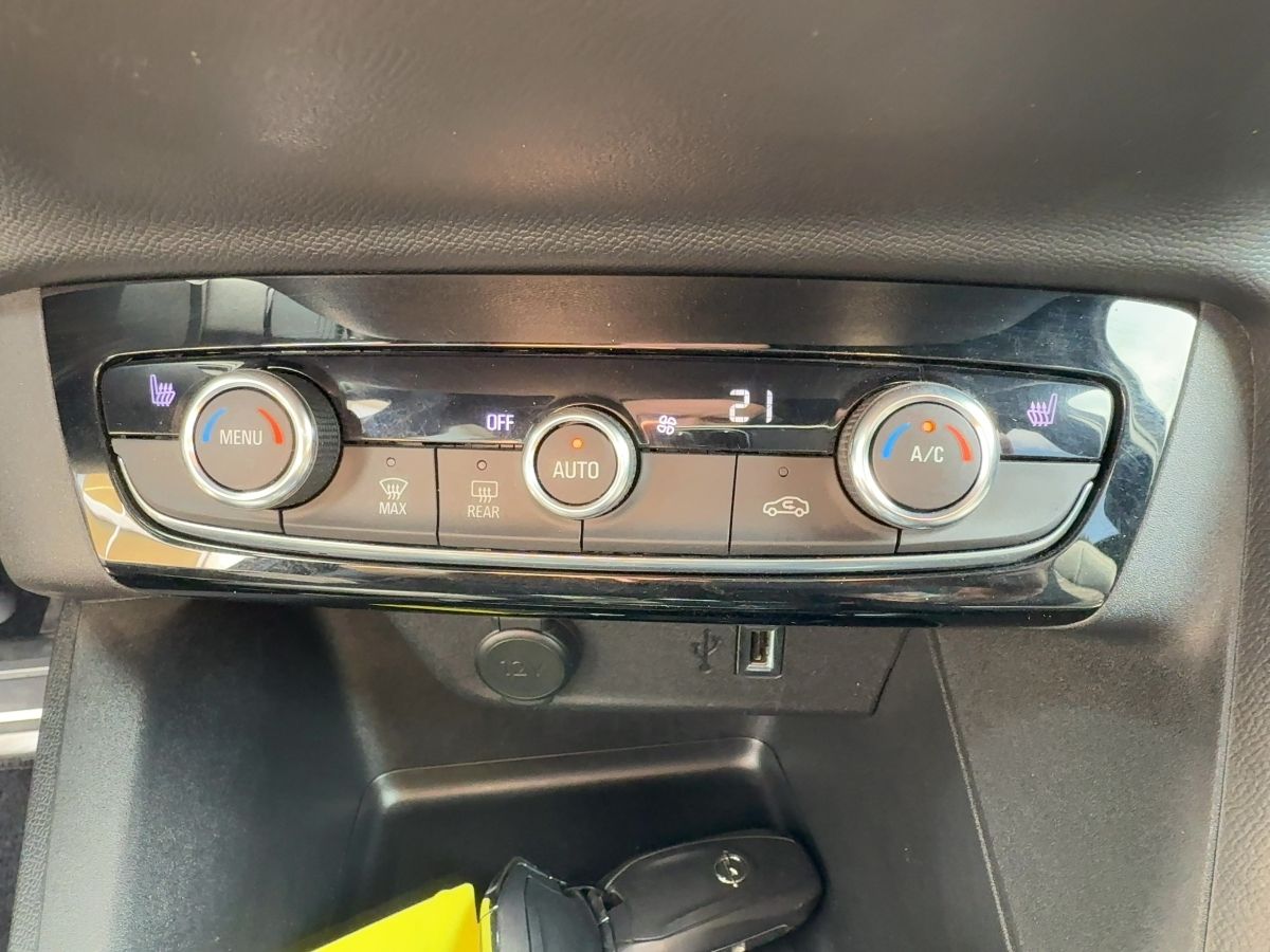 Opel Corsa F Ultimate - Samsaru's Car Outlet