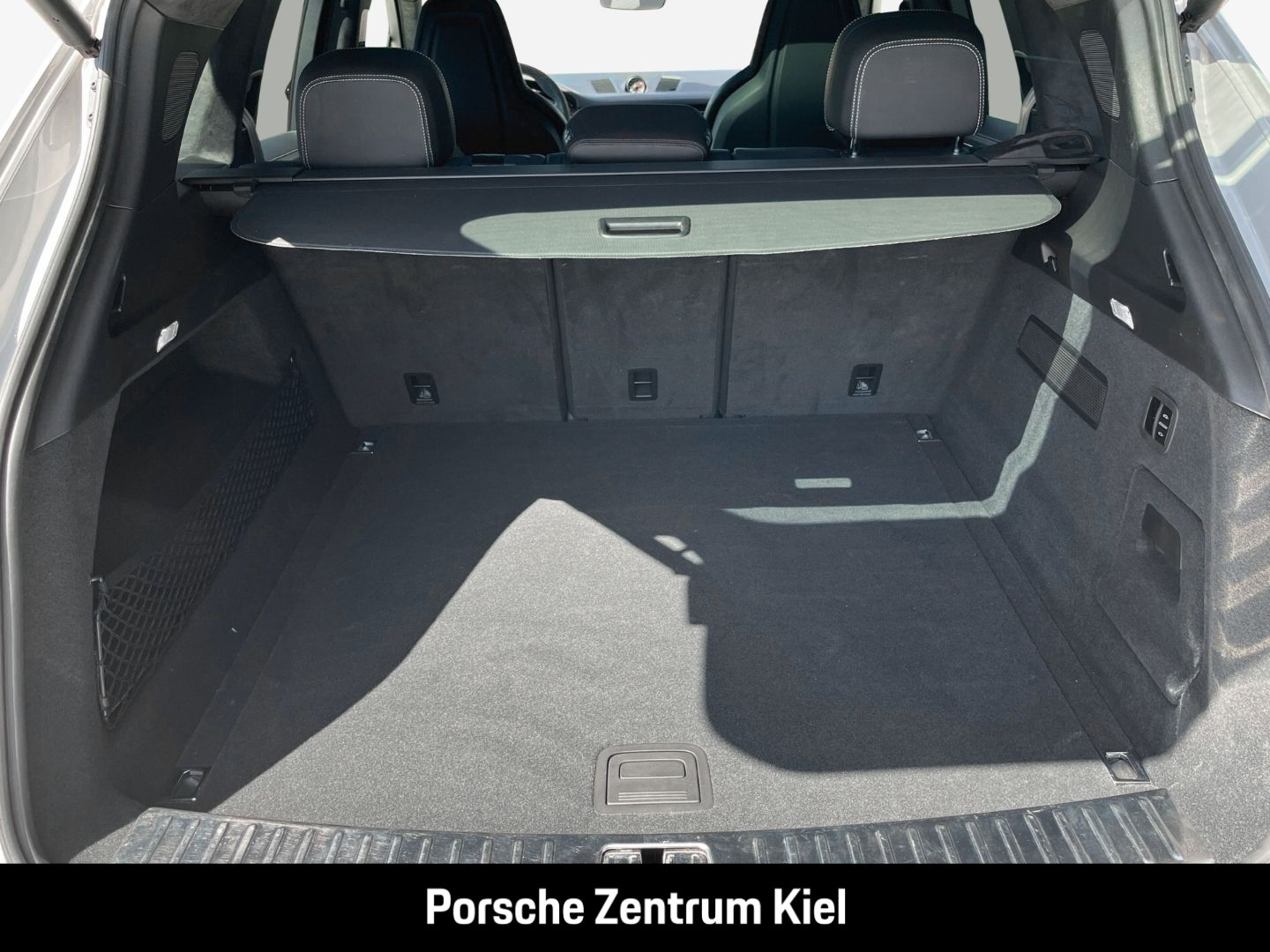 Porsche Cayenne GTS BOSE Surround-View Panoramadach LED
