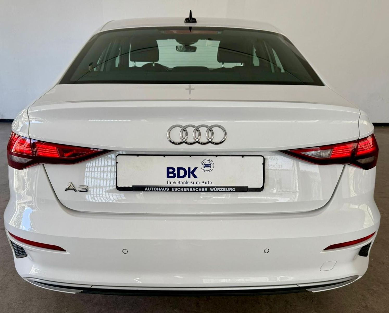 Audi A3 Limousine 30 TDI advanced - Samsaru's Car Outlet