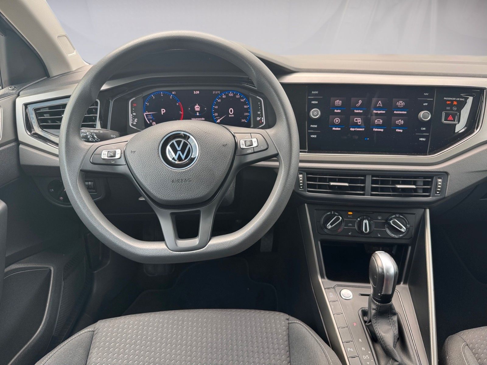 Volkswagen Polo VI Comfortline 1.0TSI - Samsaru's Car Outlet