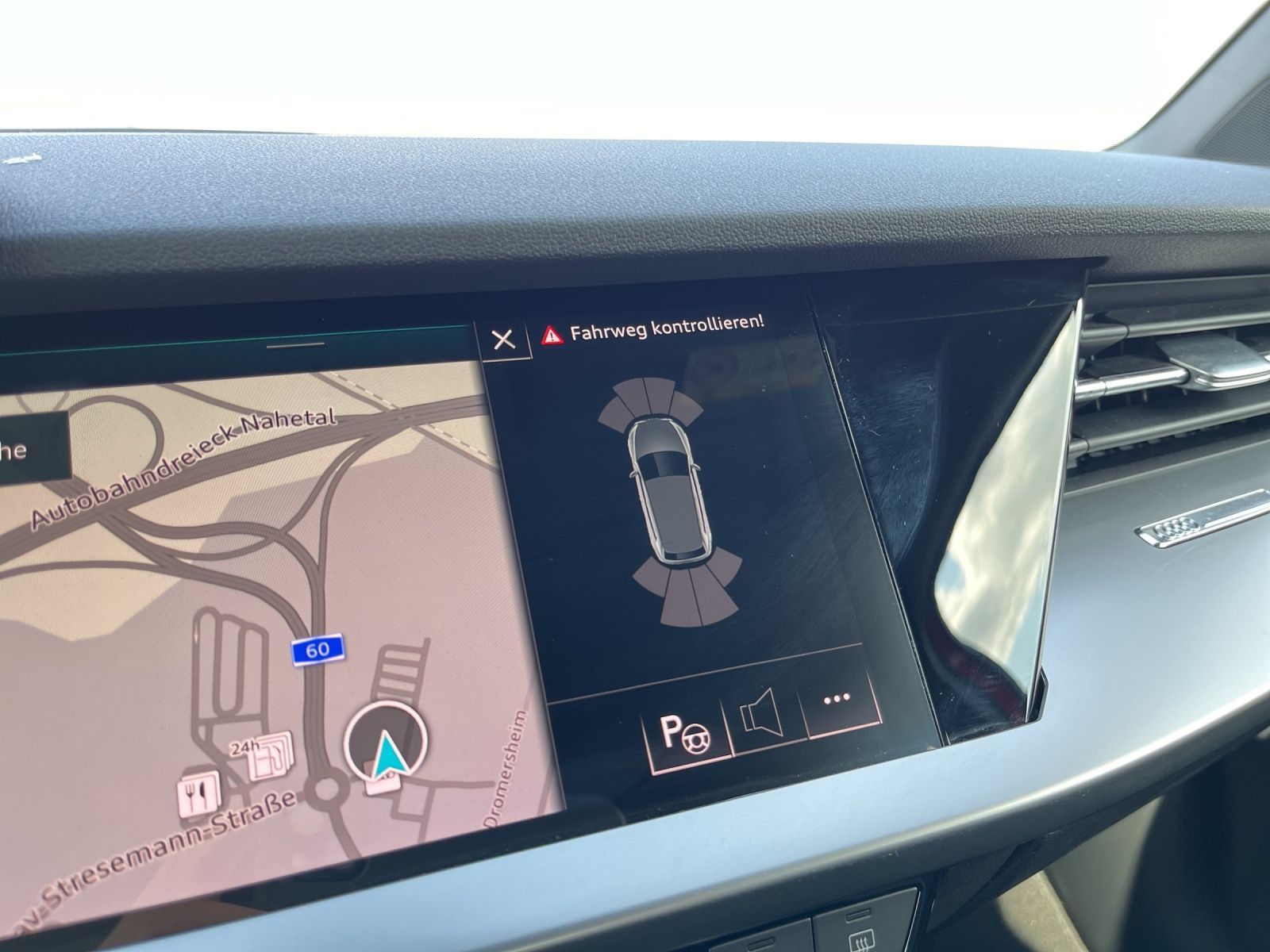 Audi A3 Sportback 40TFSI S-Tronic/LM/Assistenz-Paket/