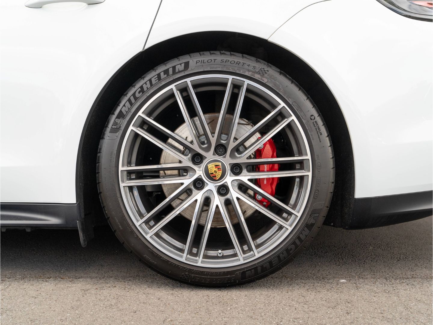 Porsche Panamera GTS Sport Turismo AHK 21'' BOSE Matrix
