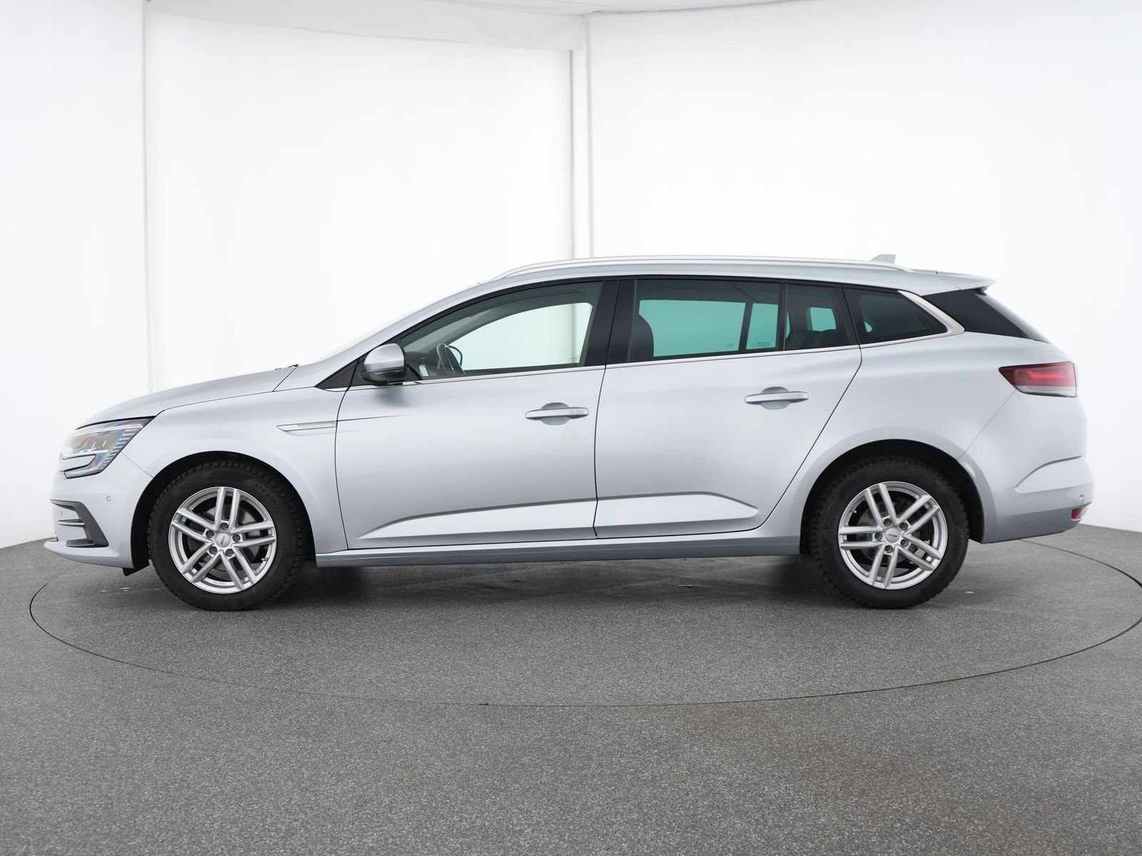 Renault Megane Intens - Samsaru's Car Outlet
