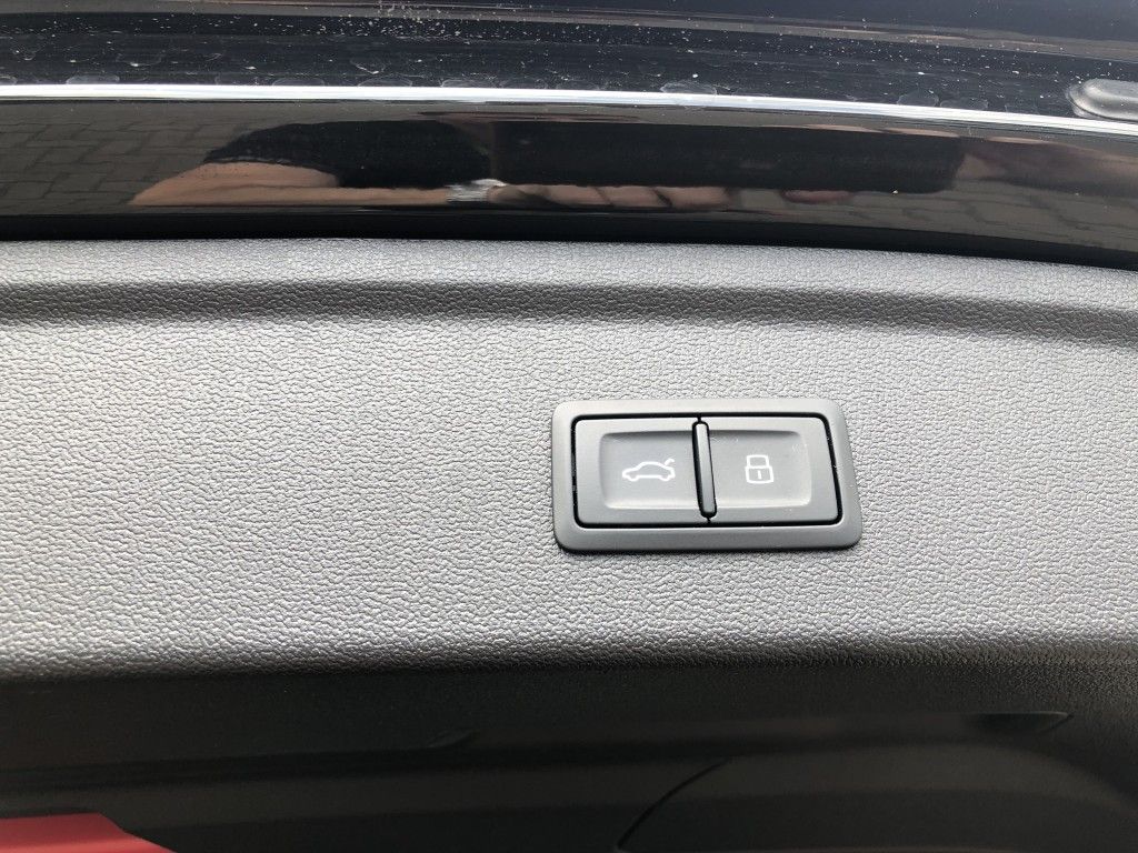 Audi A3 Sportback 45 TFSI e 2xS line - Samsaru's Car Outlet