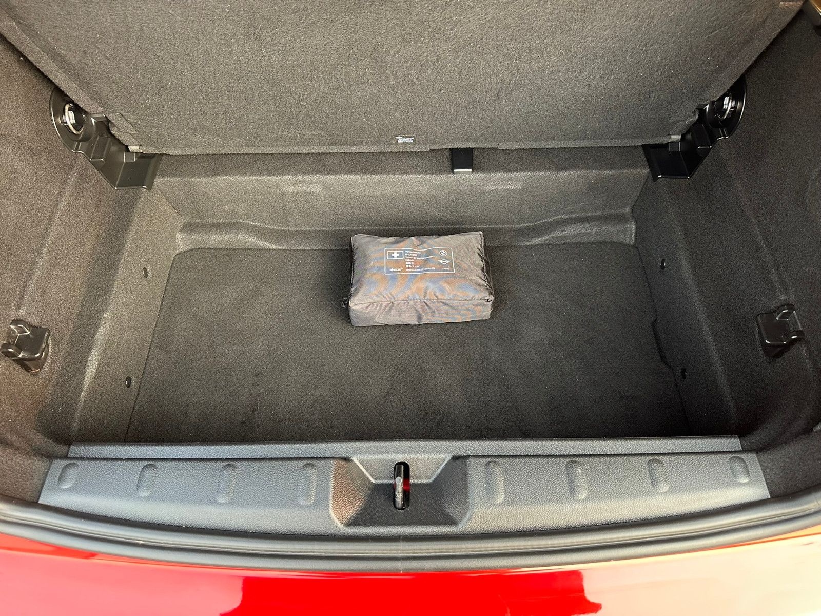 MINI Cooper 1.5T - Samsaru's Car Outlet