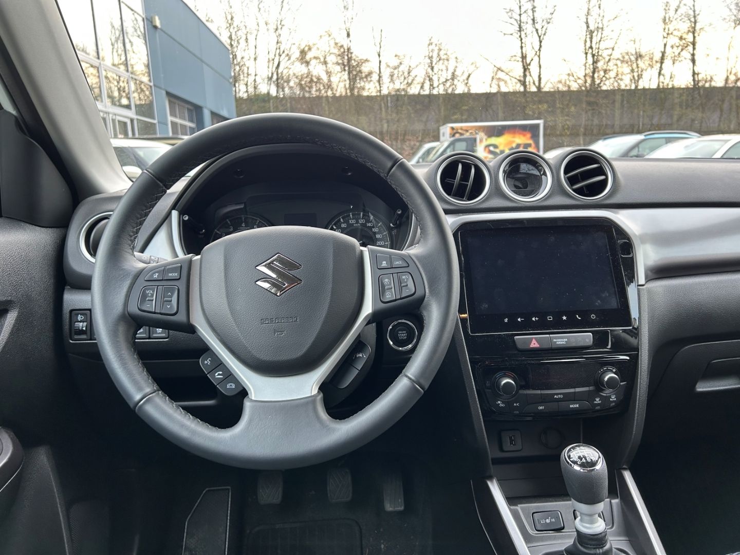Suzuki Vitara 1.4 HYBRID ALLGRIP Comfort - Samsaru's Car Outlet