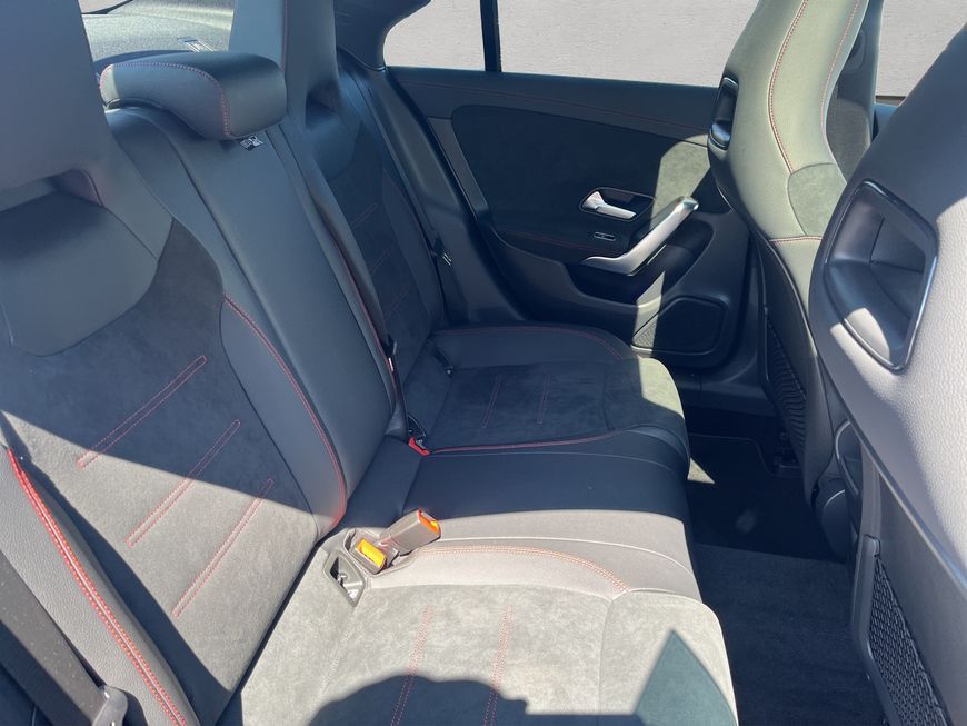 Mercedes-Benz CLA 200 d 4M AMG - Samsaru's Car Outlet