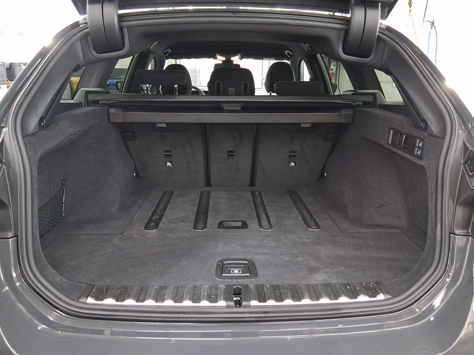 BMW 330i xDrive Touring*Msport*DrivAss*ParkAssPlus*A